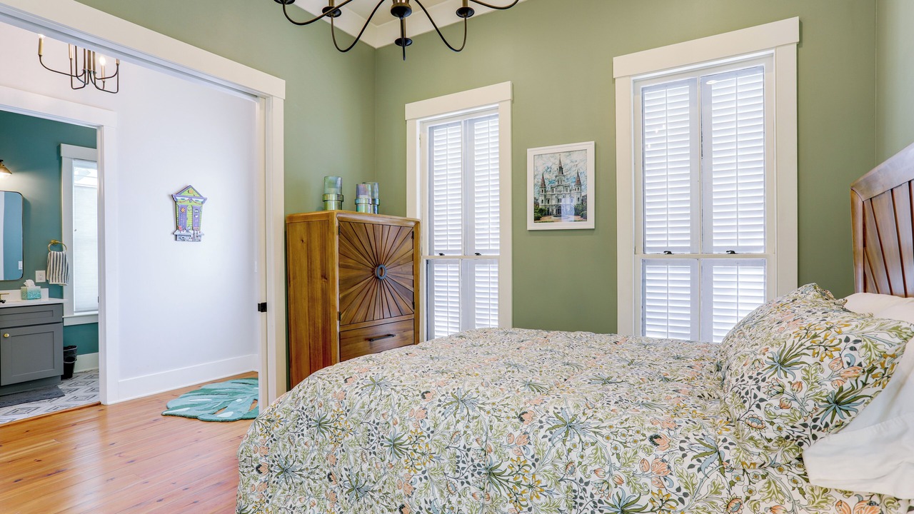 Photo of Bedroom in Algiers Point