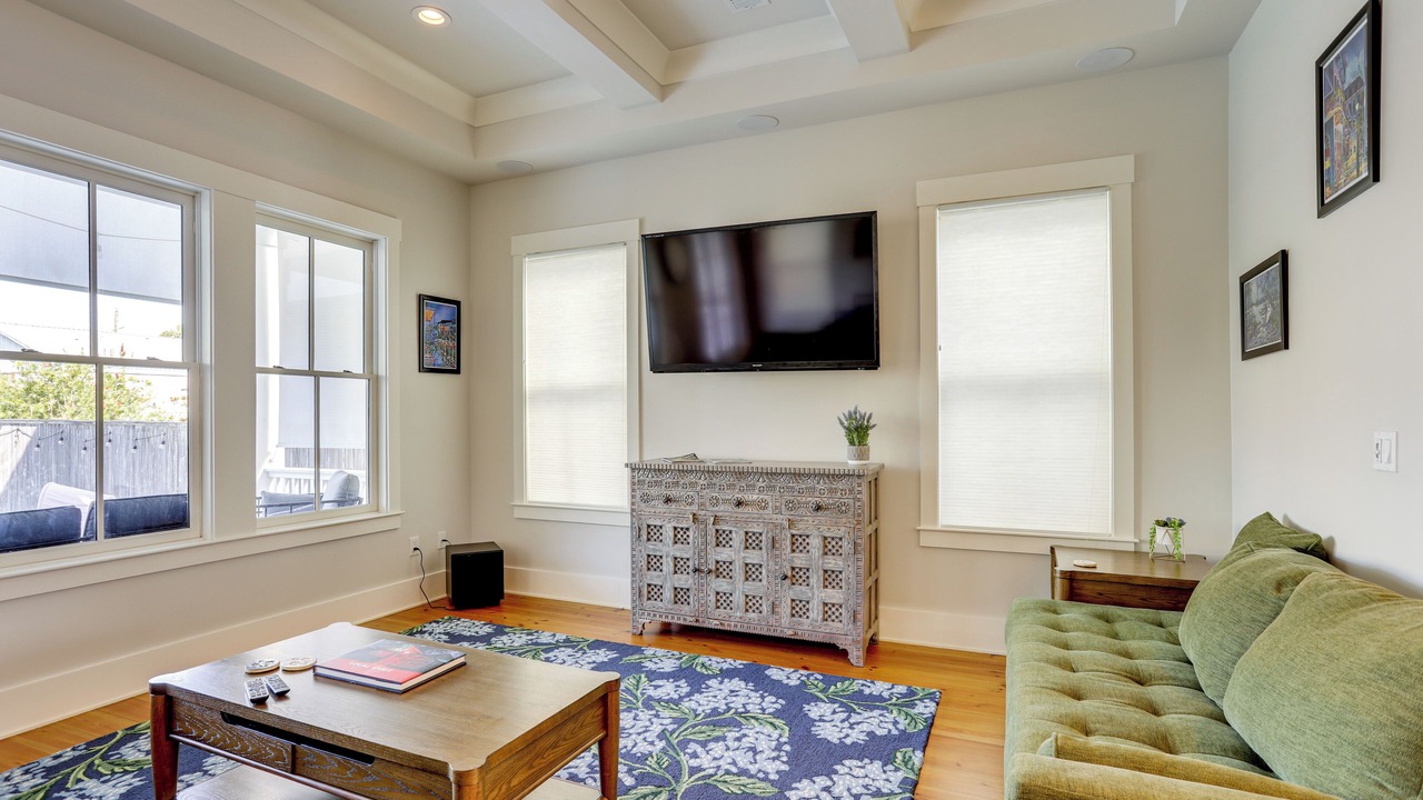 Photo of Bedroom in Algiers Point