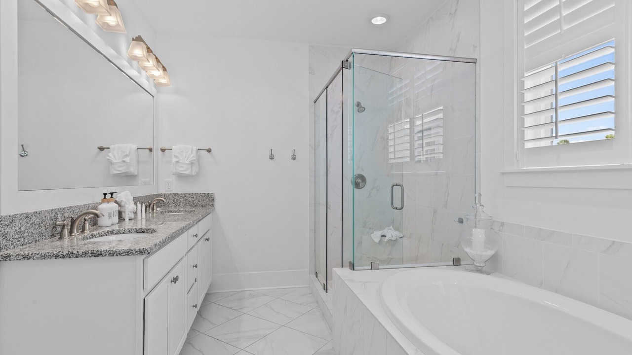 Photo of Bathroom in Santa Rosa Beach