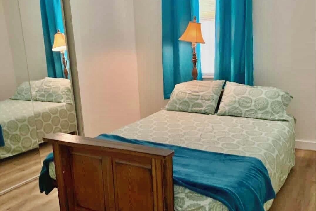 Photo of Bedroom in Blountstown