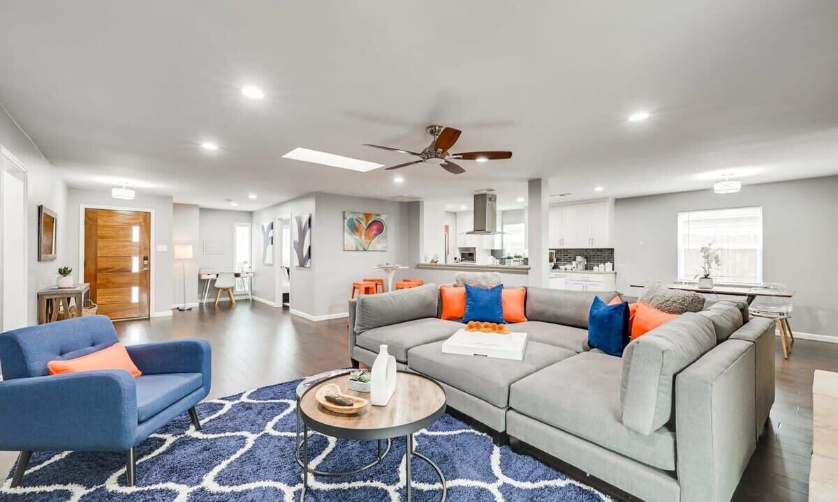 Photo of Livingroom in Northwest Dallas