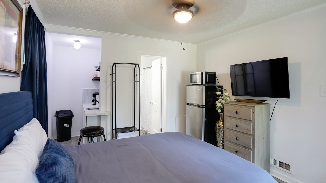 Photo of Bedroom in Greenwood