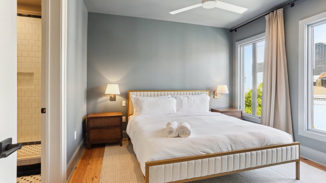 Photo of Bedroom in Arts/Warehouse District