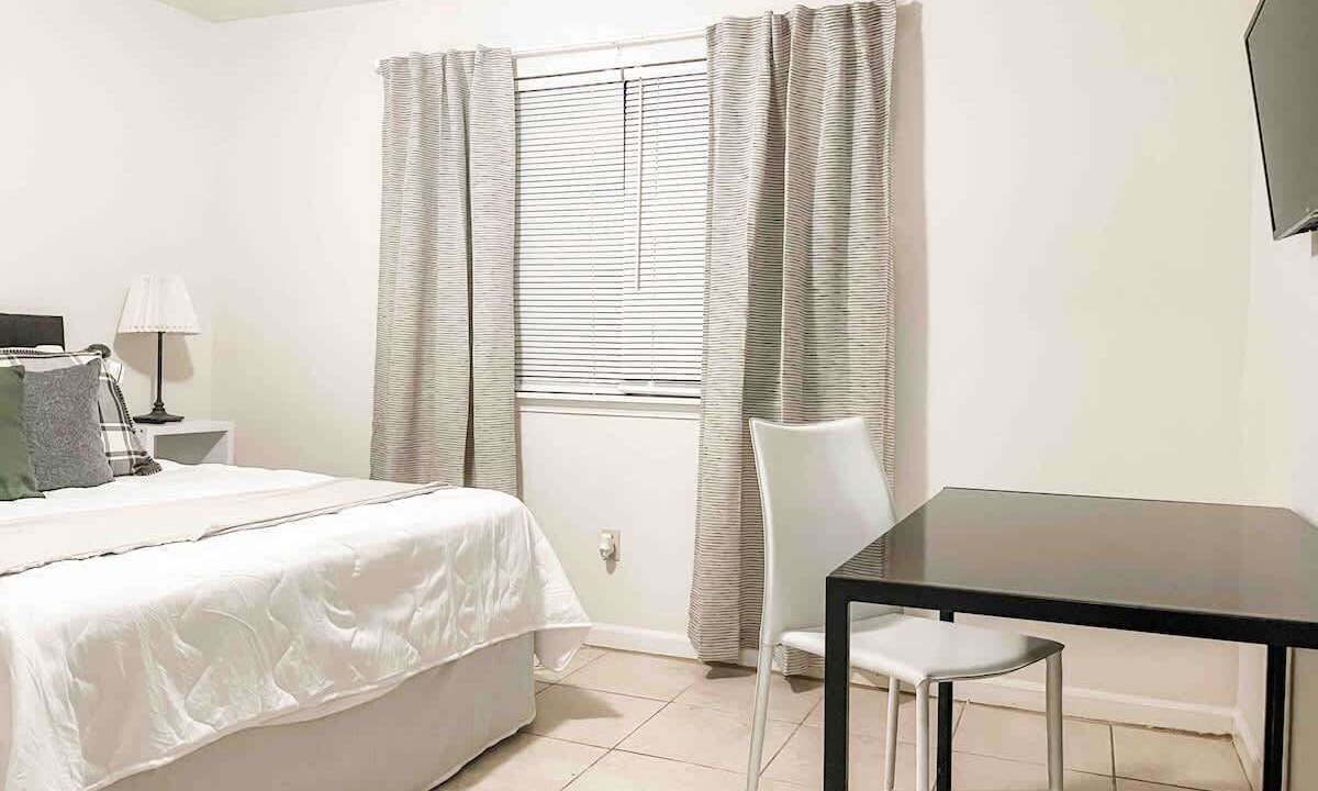Photo of Bedroom in Tallahassee
