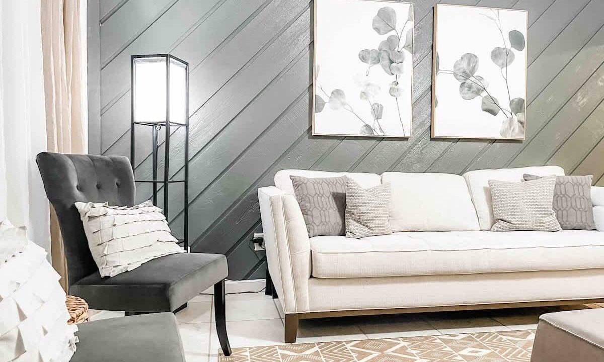Photo of Livingroom in Tallahassee