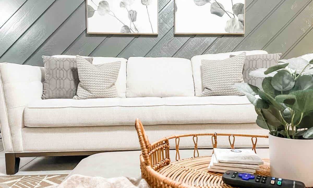 Photo of Livingroom in Tallahassee