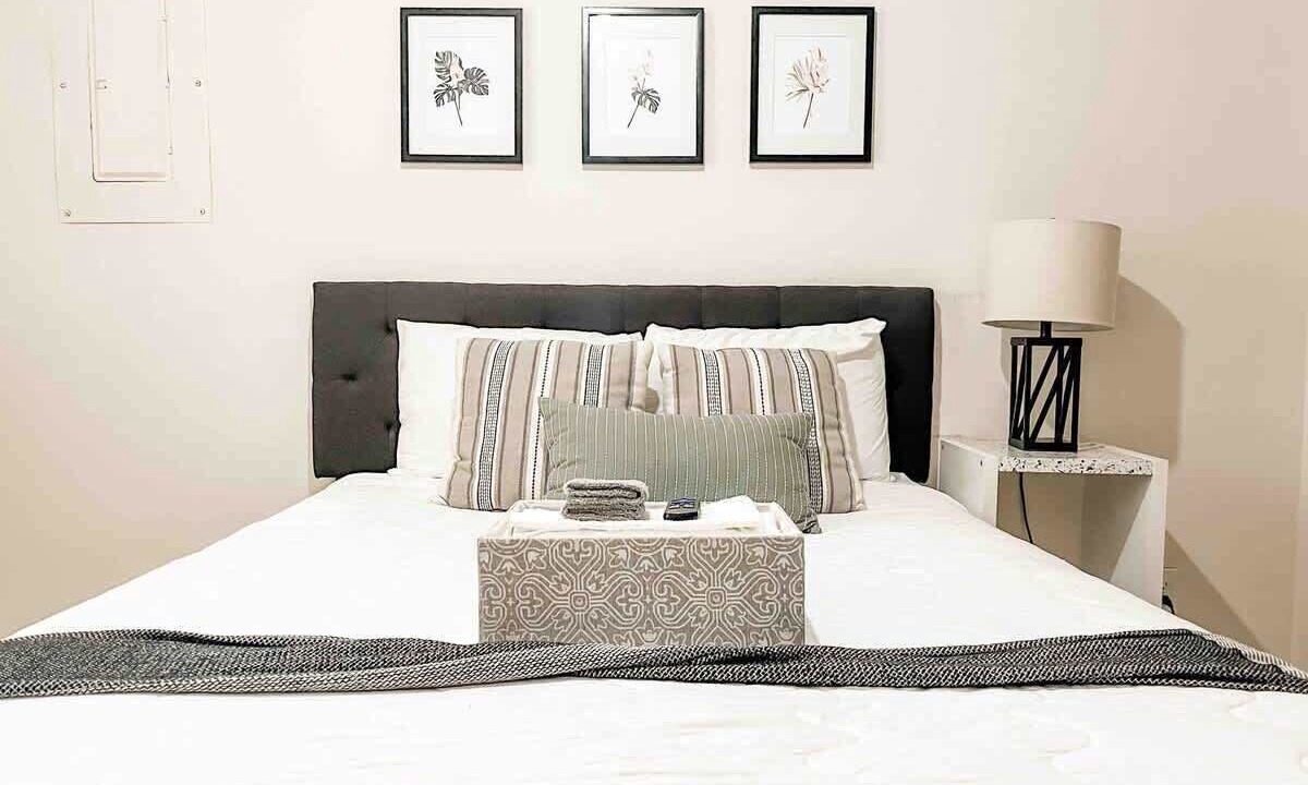 Photo of Bedroom in Tallahassee
