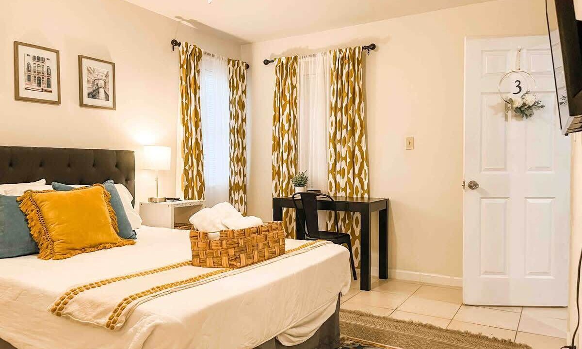 Photo of Bedroom in Tallahassee