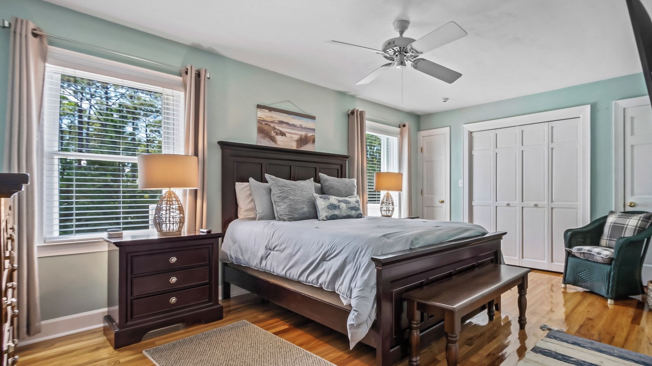 Photo of Bedroom in Panacea
