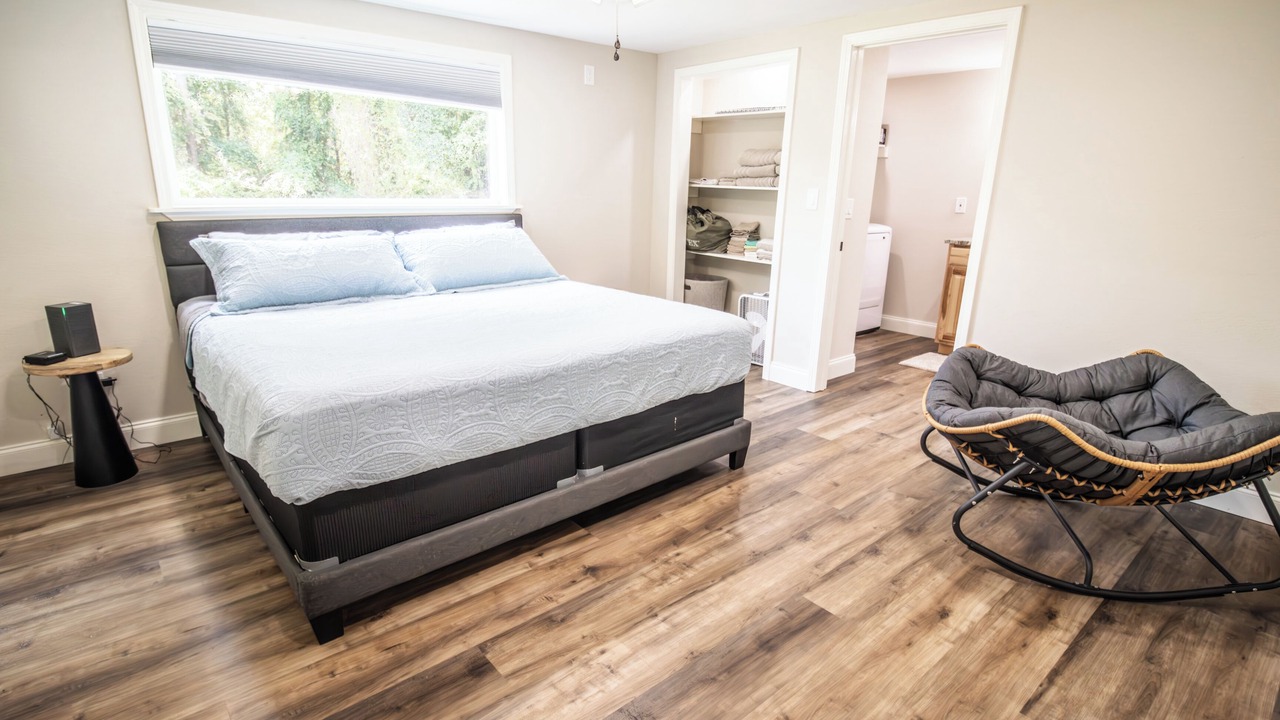 Photo of Bedroom in Avinger