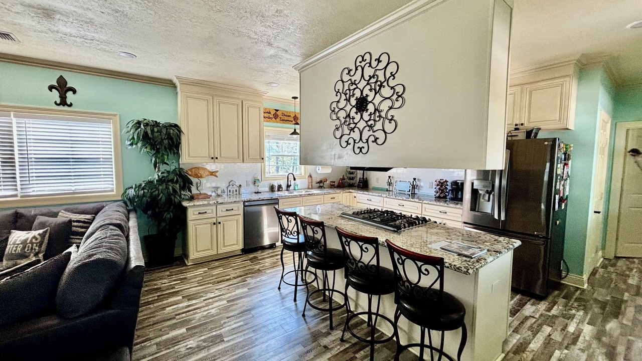 Photo of Kitchen in Mittie