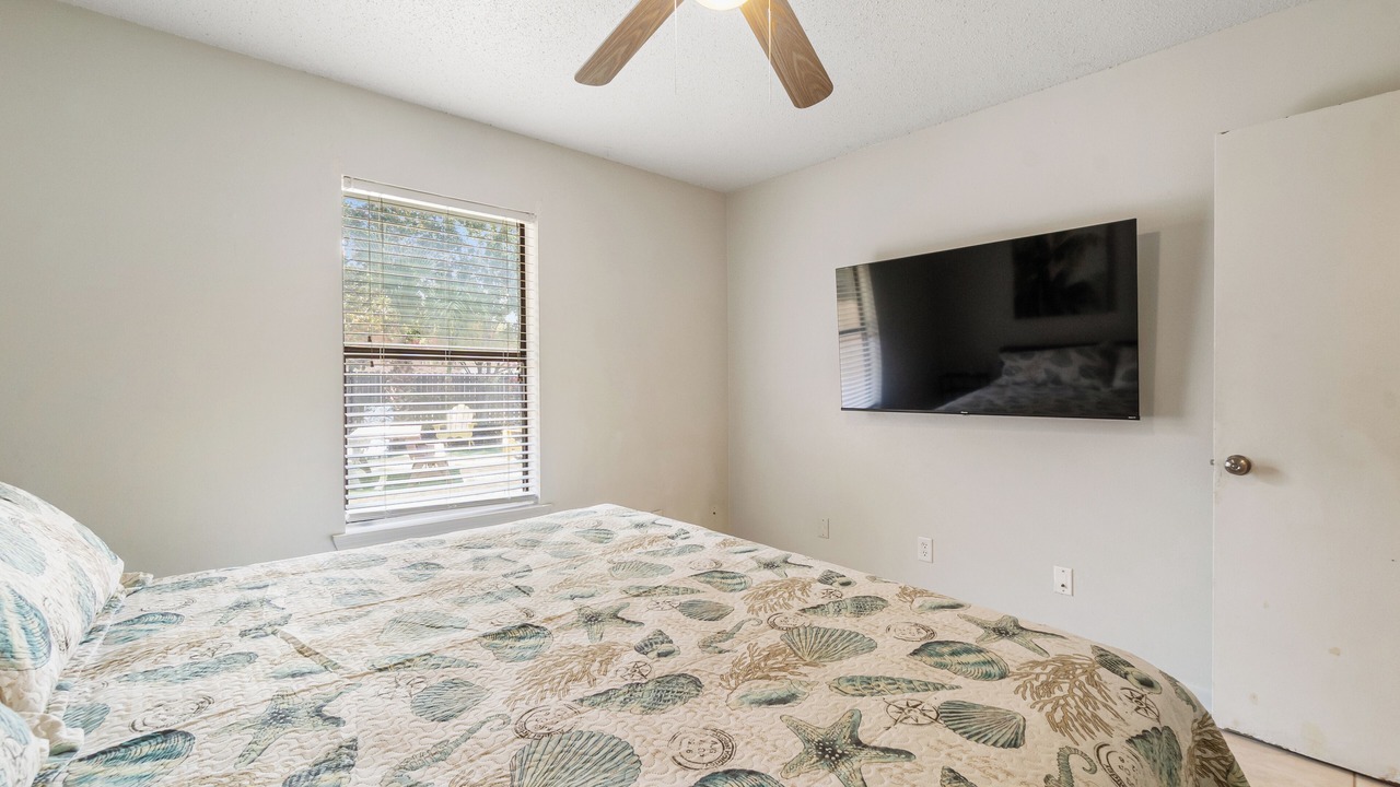 Photo of Bedroom in Gulf Breeze