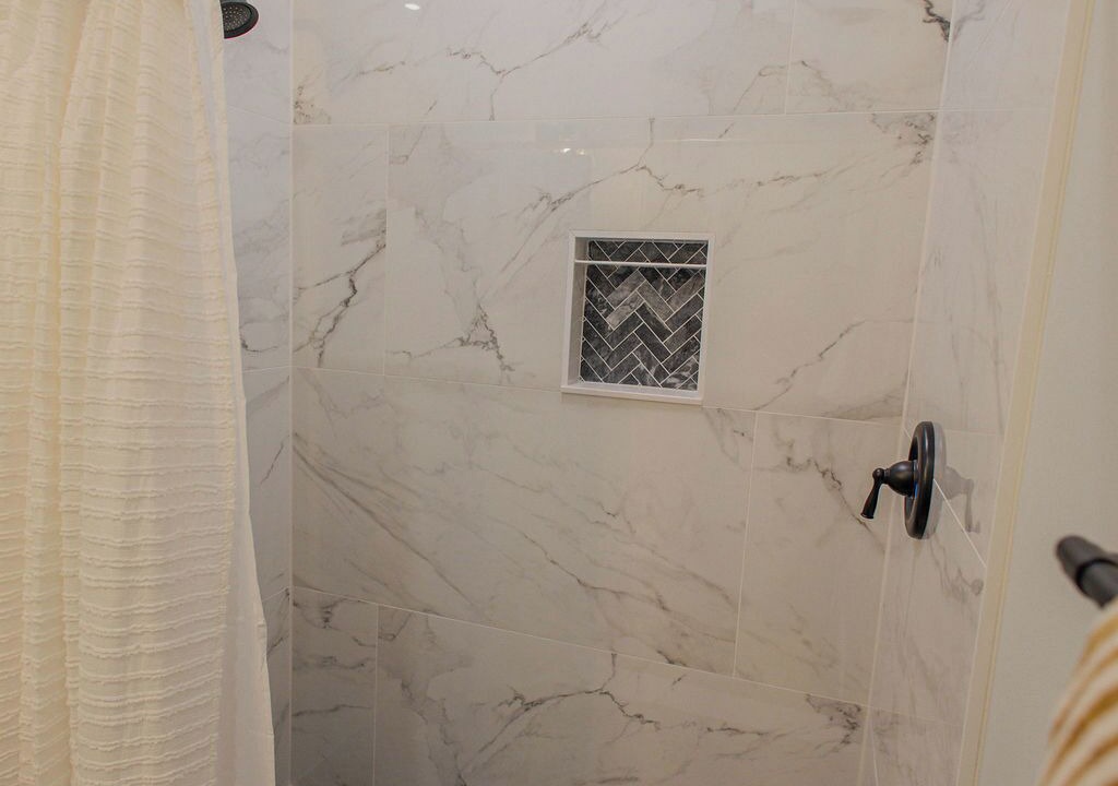 Photo of Bathroom in Thomas Drive