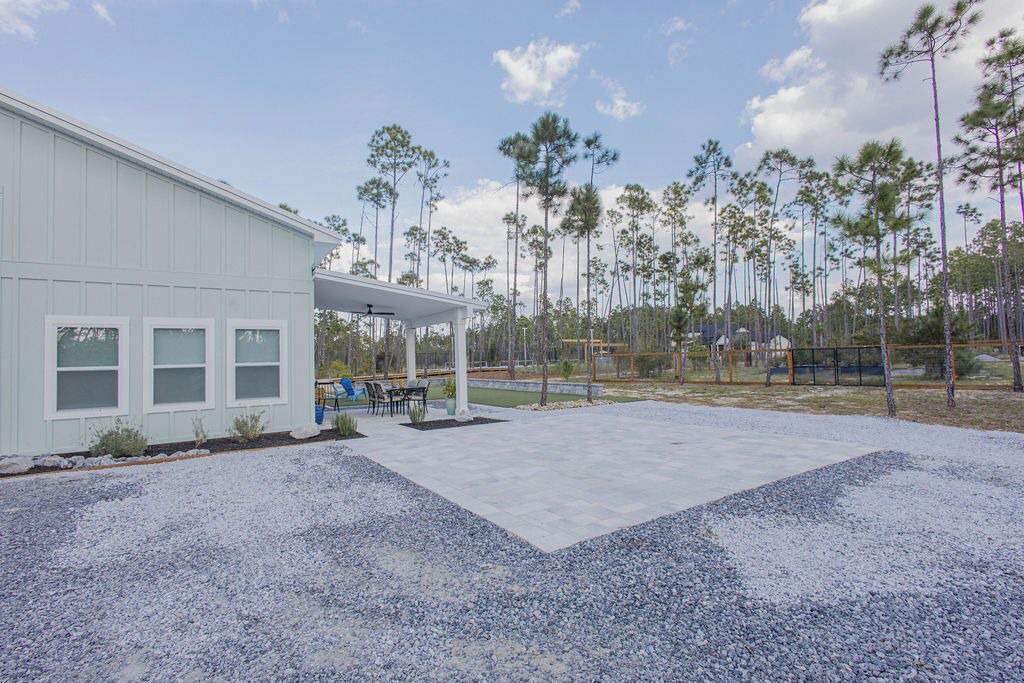 Photo of Outdoor in Thomas Drive