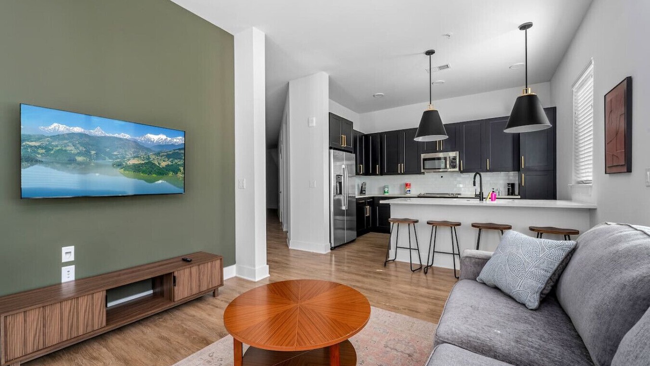 Photo of Livingroom in Oakford Park