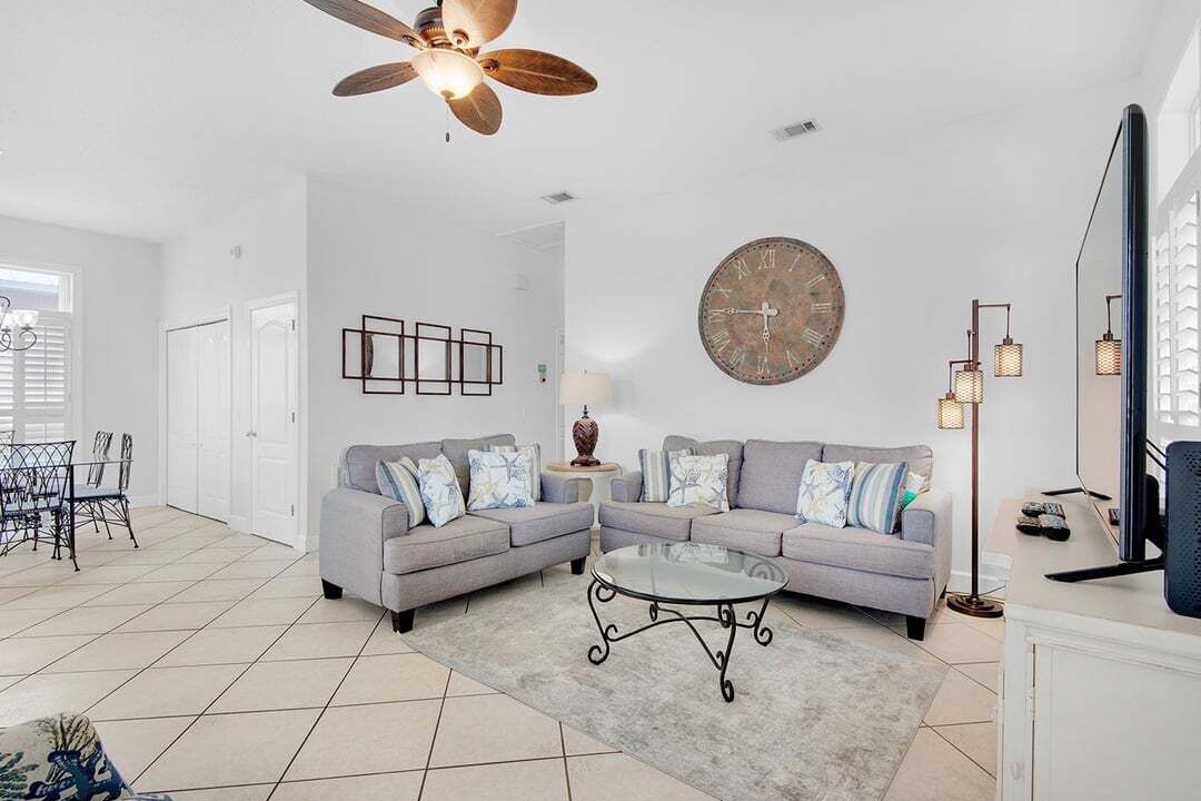 Photo of Others in Avalon Beach Estates