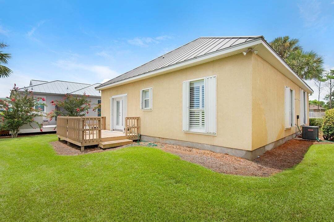 Photo of Outdoor in Avalon Beach Estates