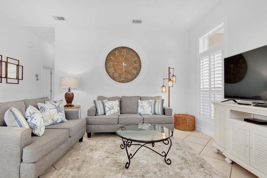 Photo of Others in Avalon Beach Estates