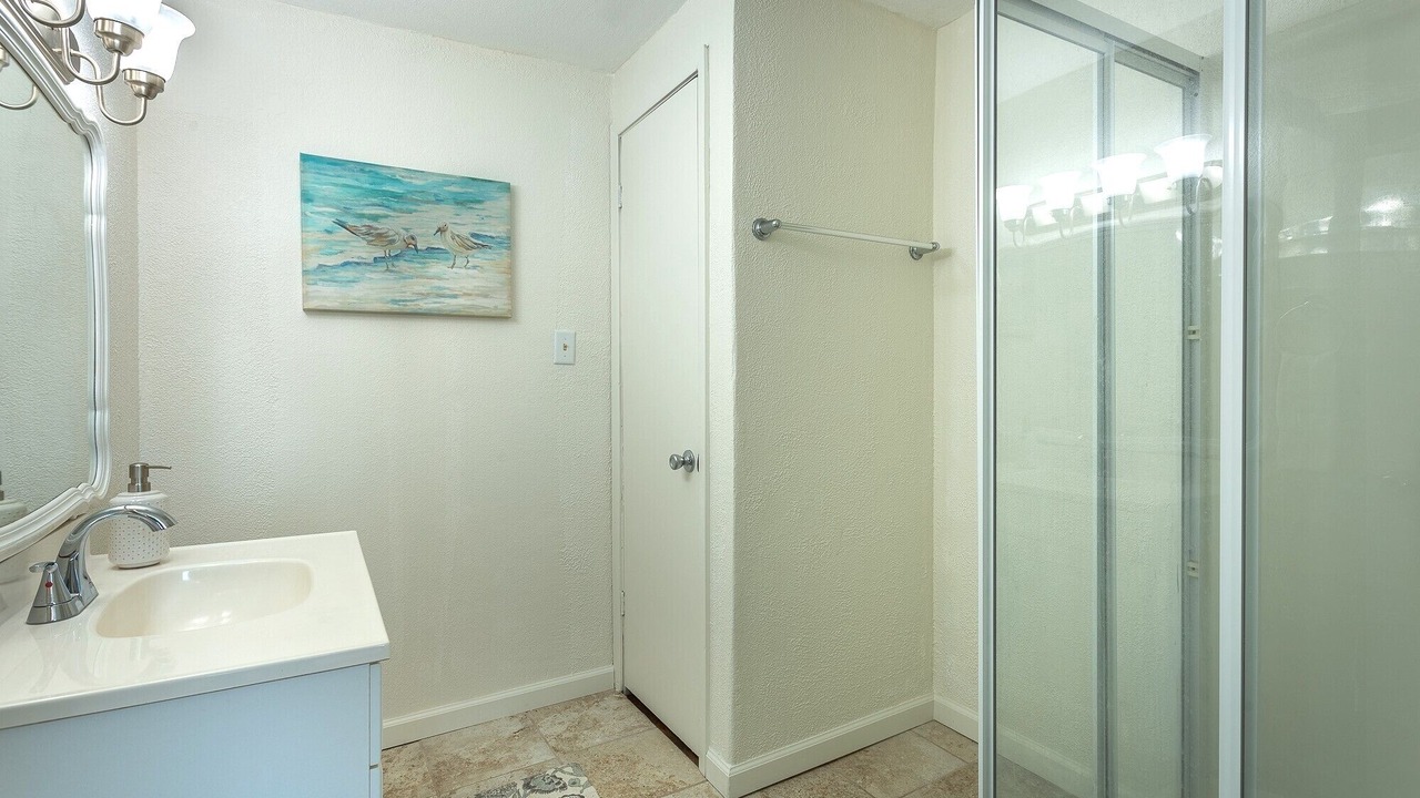 Photo of Bathroom in Apalachicola