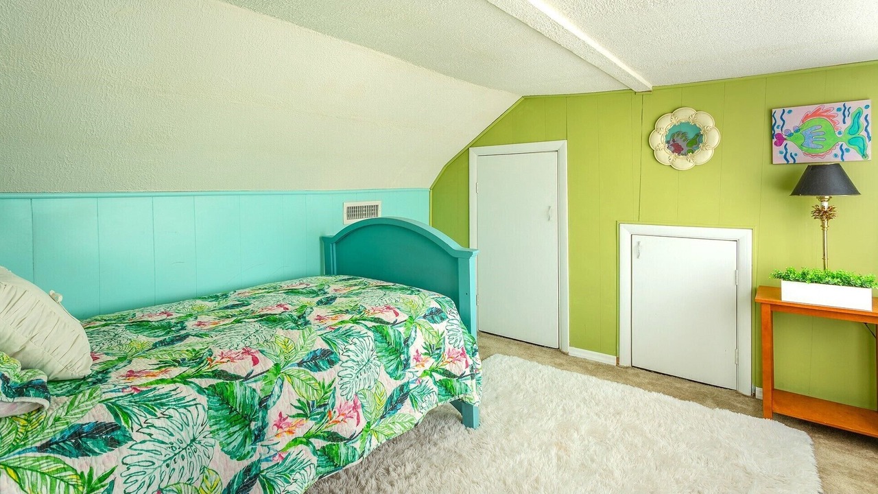 Photo of Bedroom in Apalachicola