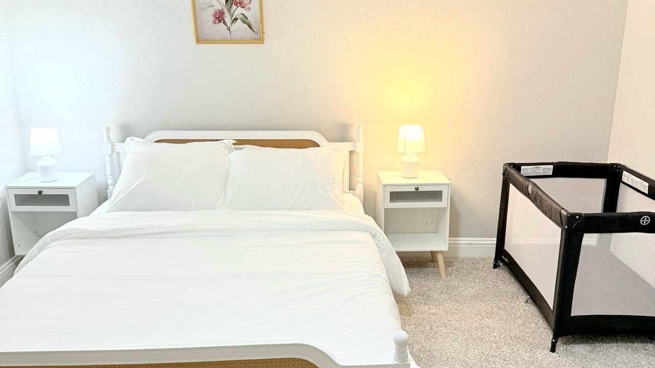 Photo of Bedroom in Addison