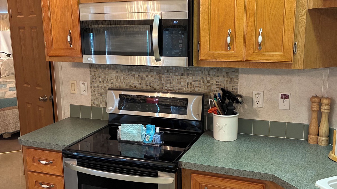 Photo of Kitchen in Upper Grand Lagoon