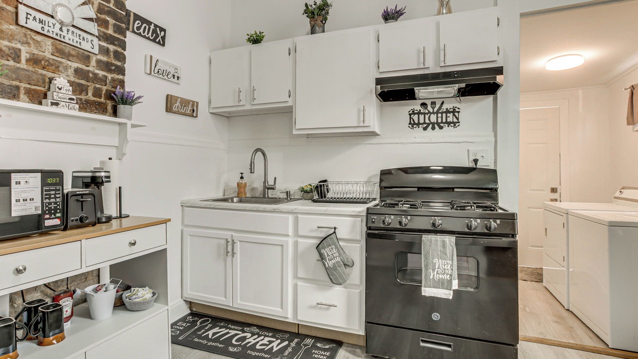 Photo of Kitchen in Freret