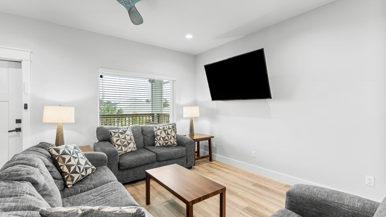 Photo of Livingroom in Gulf Lagoon Beach
