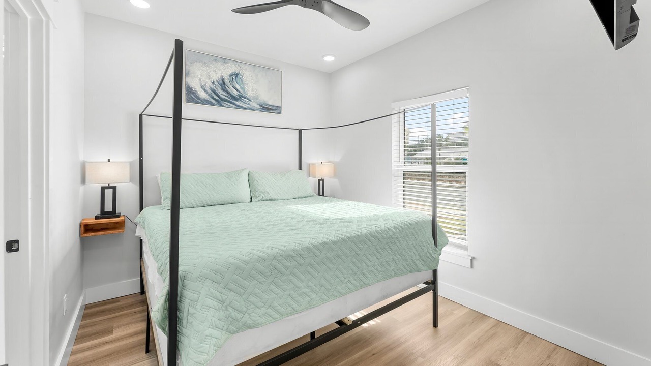 Photo of Bedroom in Gulf Lagoon Beach