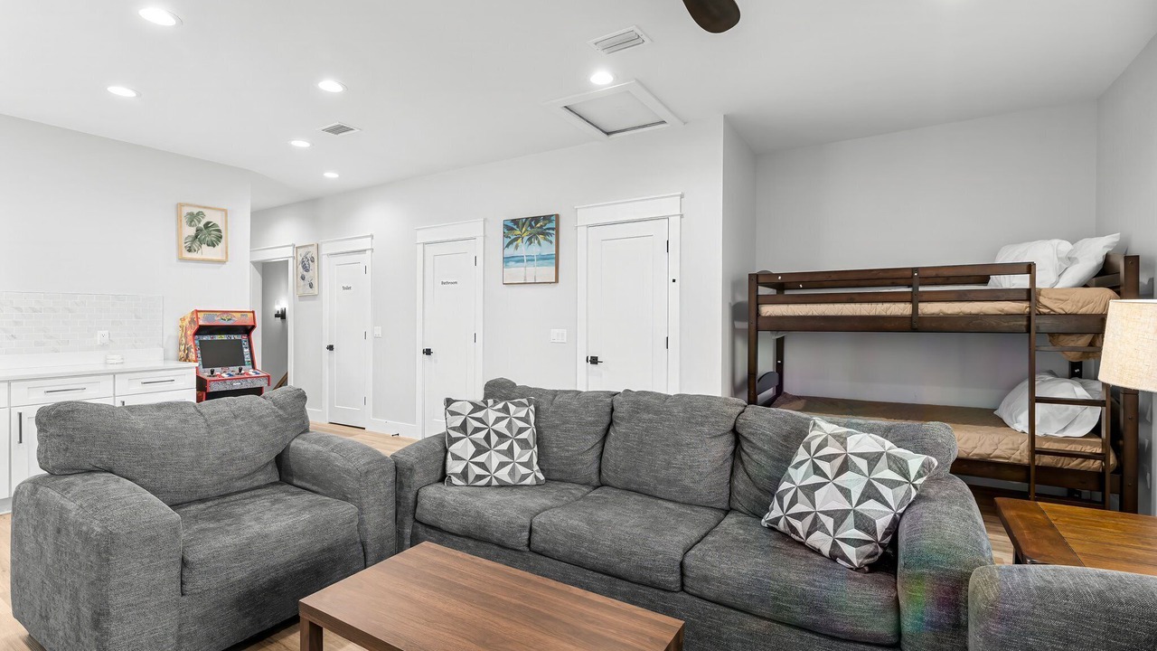 Photo of Livingroom in Gulf Lagoon Beach