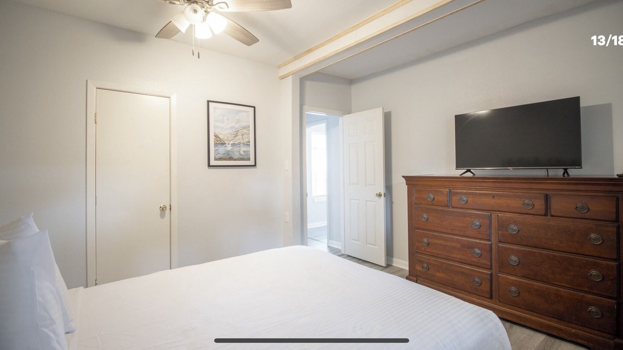 Photo of Bedroom in Biloxi