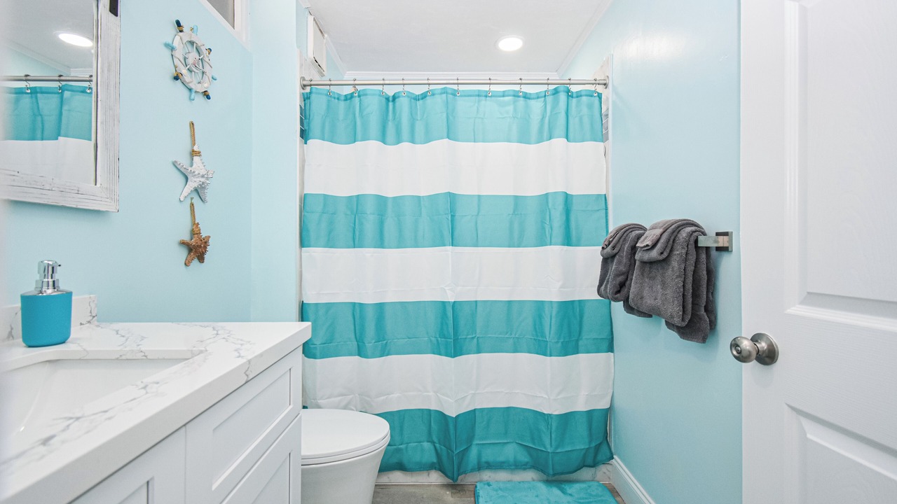 Photo of Bathroom in Cedar Key