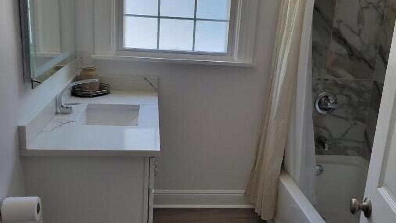 Photo of Bathroom in Chalmette