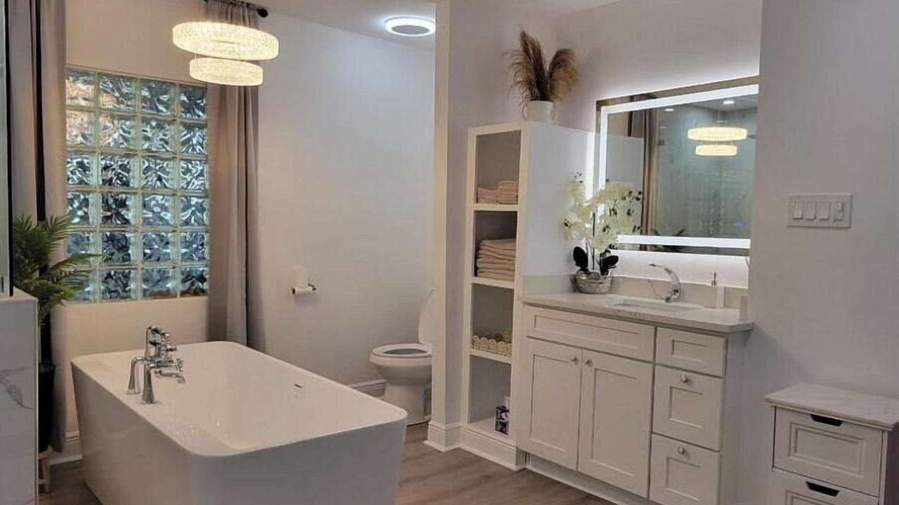 Photo of Bathroom in Chalmette