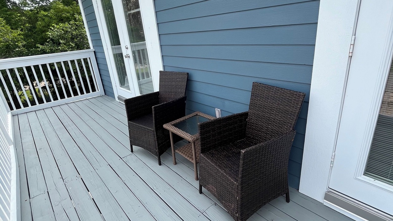 Photo of Patio Balcony in Historic Downtown Apalachicola