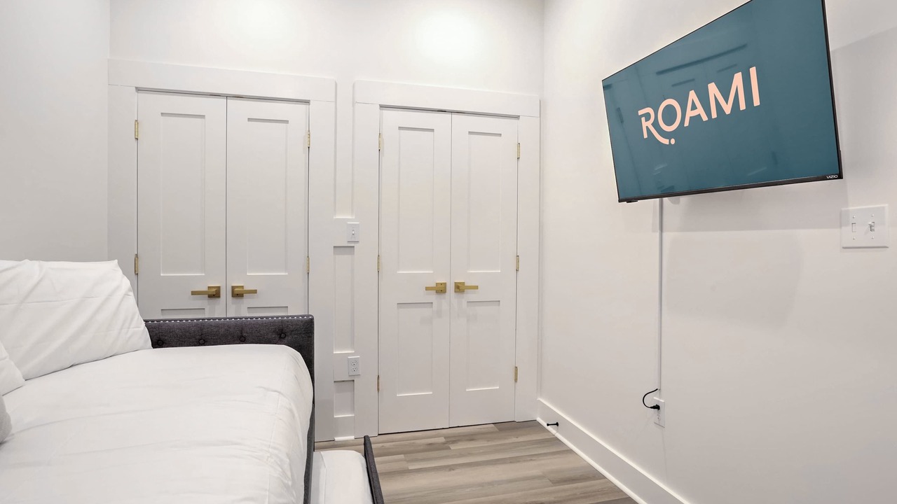 Photo of Bedroom in Arts/Warehouse District