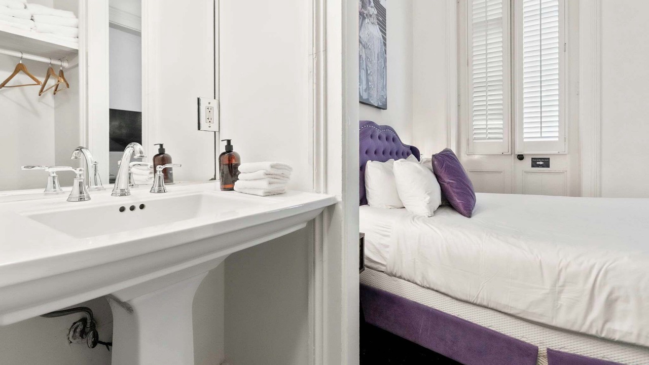 Photo of Bedroom in French Quarter