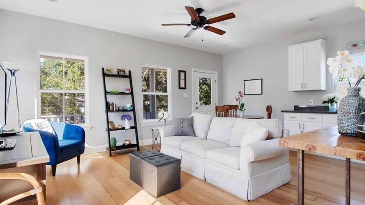 Photo of Bedroom in Mid-City