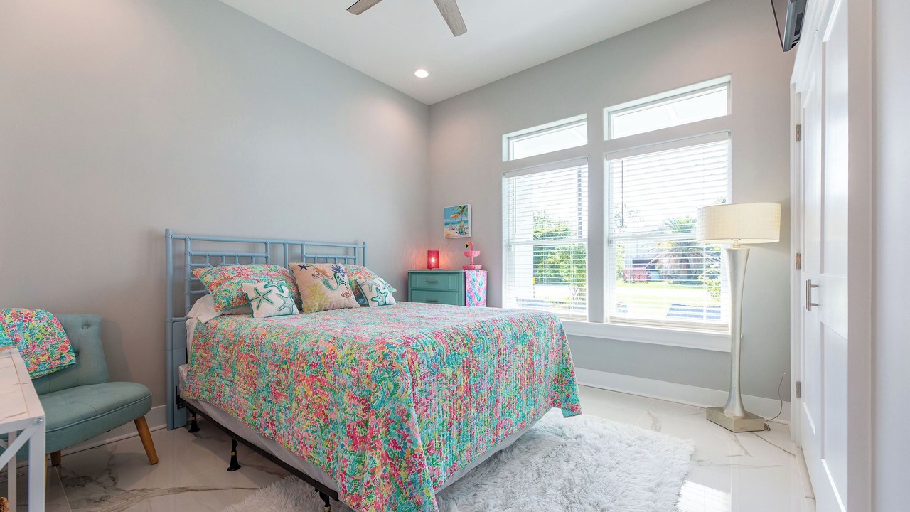 Photo of Bedroom in Upper Grand Lagoon