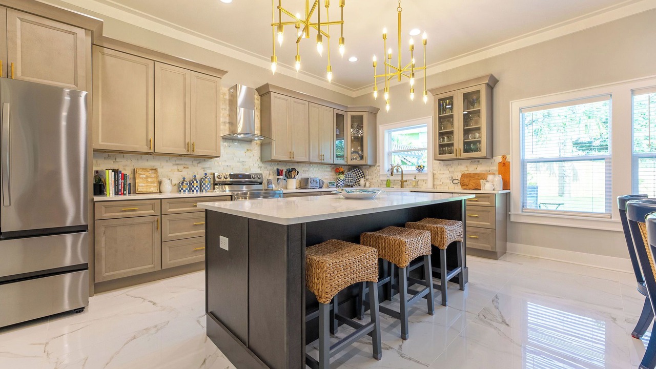 Photo of Kitchen in Upper Grand Lagoon