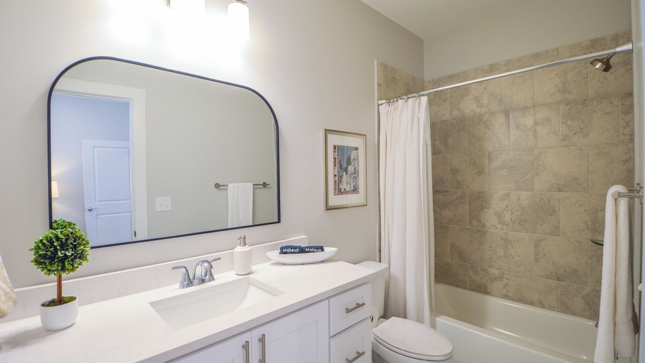 Photo of Bathroom in Starkville