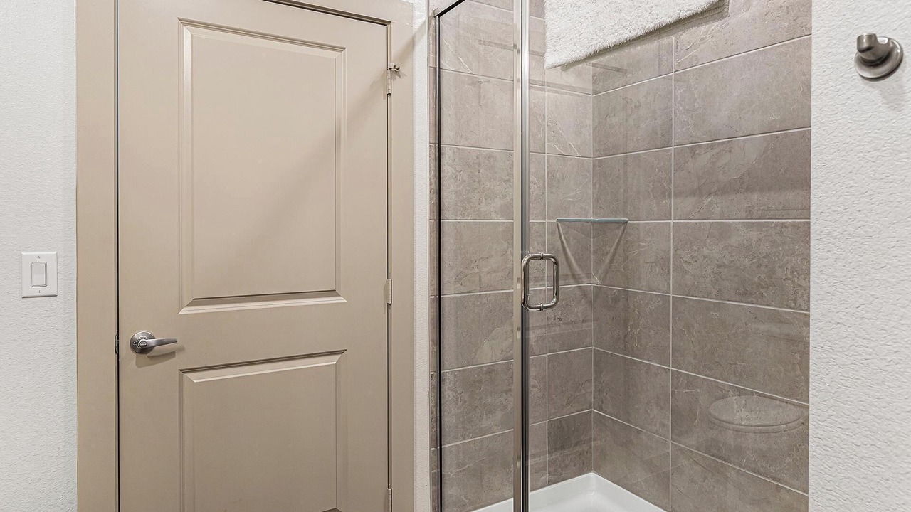 Photo of Bathroom in Anna