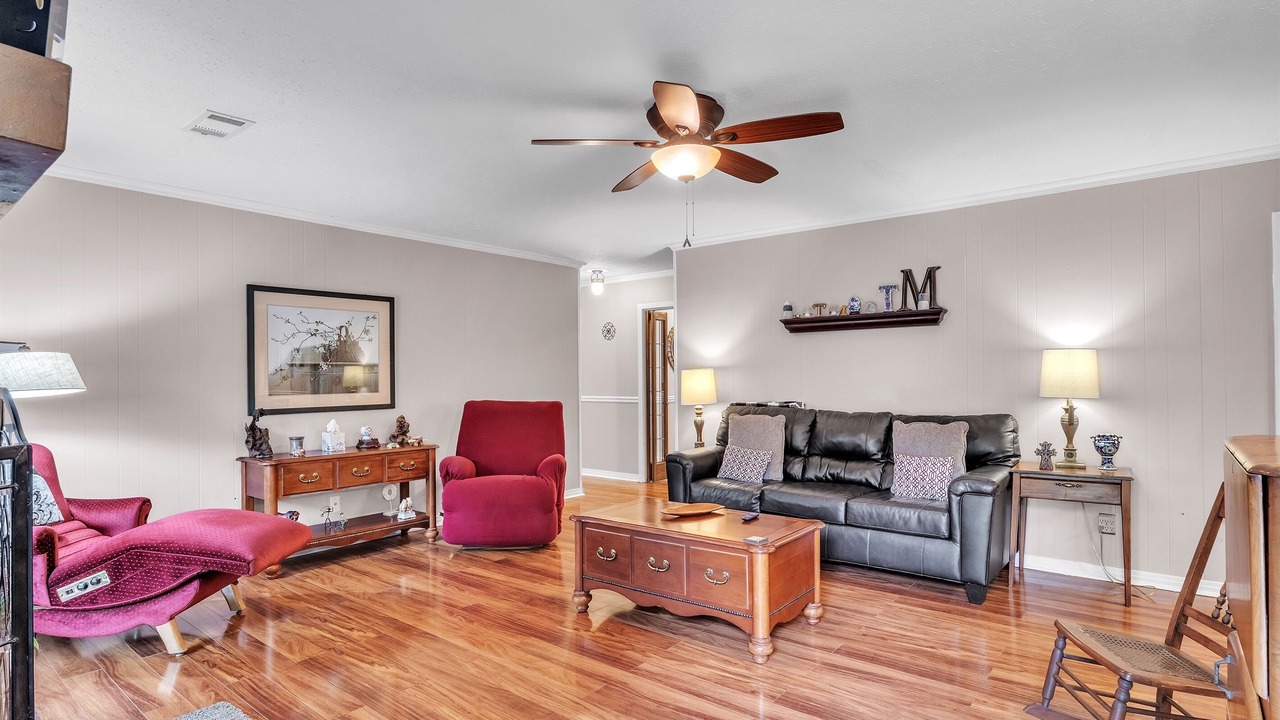 Photo of Livingroom in Columbus