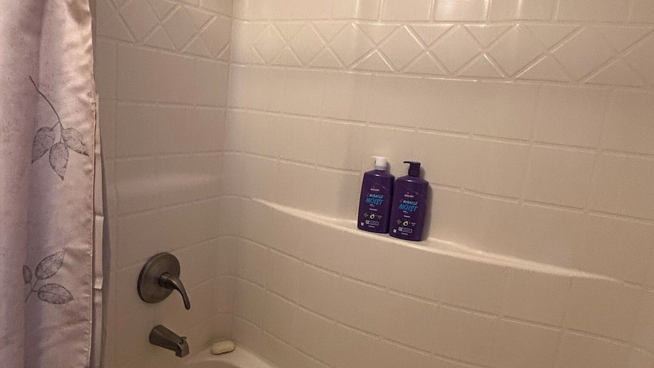 Photo of Bathroom in Ono Island