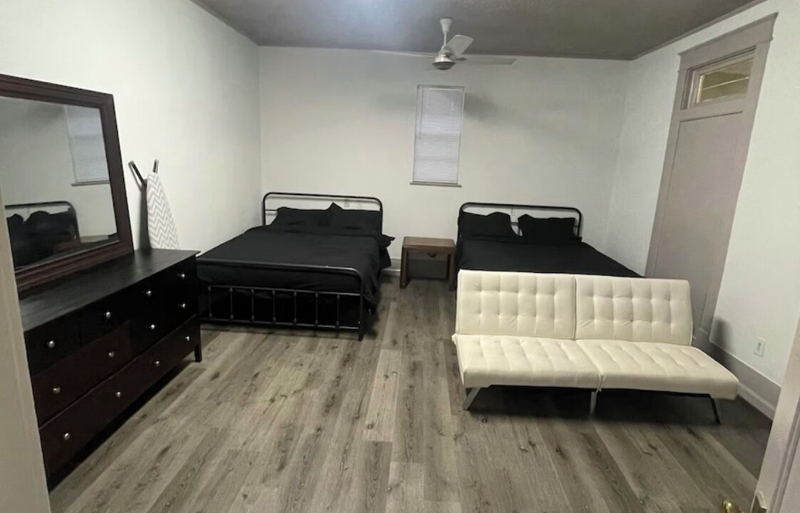 Photo of Bedroom in Alexandria