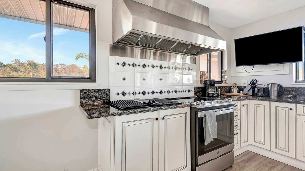 Photo of Kitchen in South Daytona