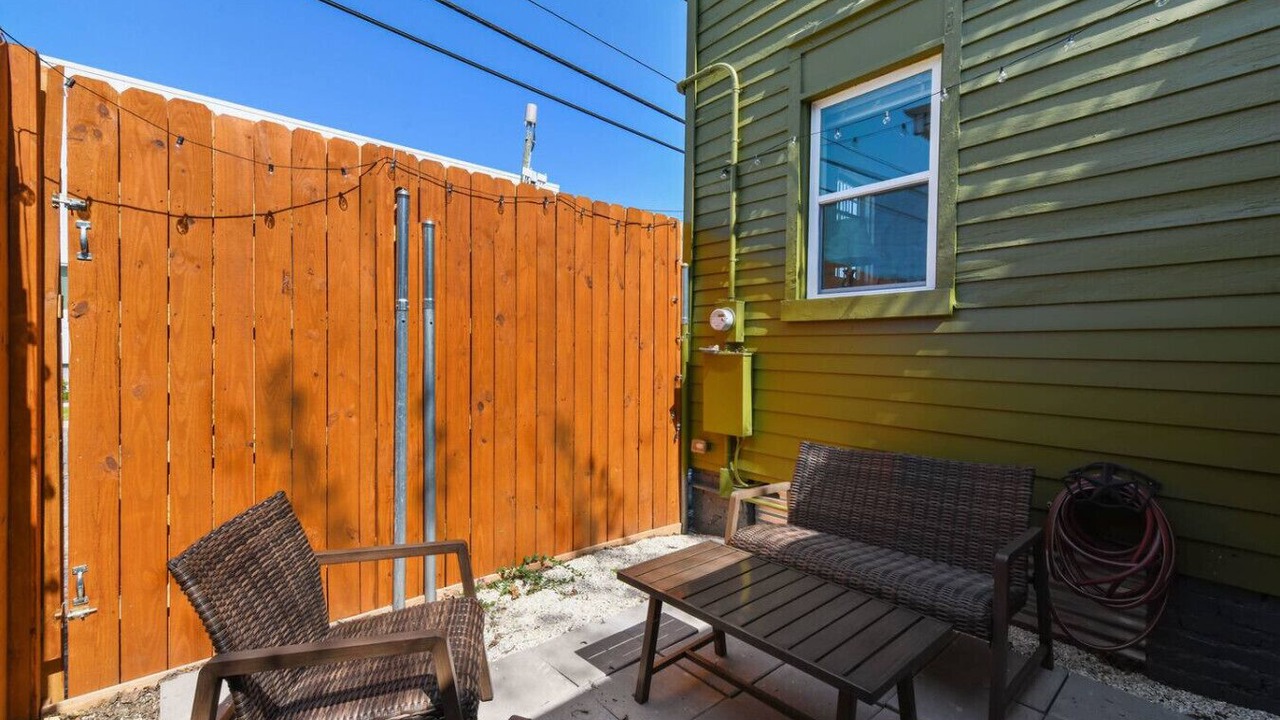 Photo of Outdoor in Treme