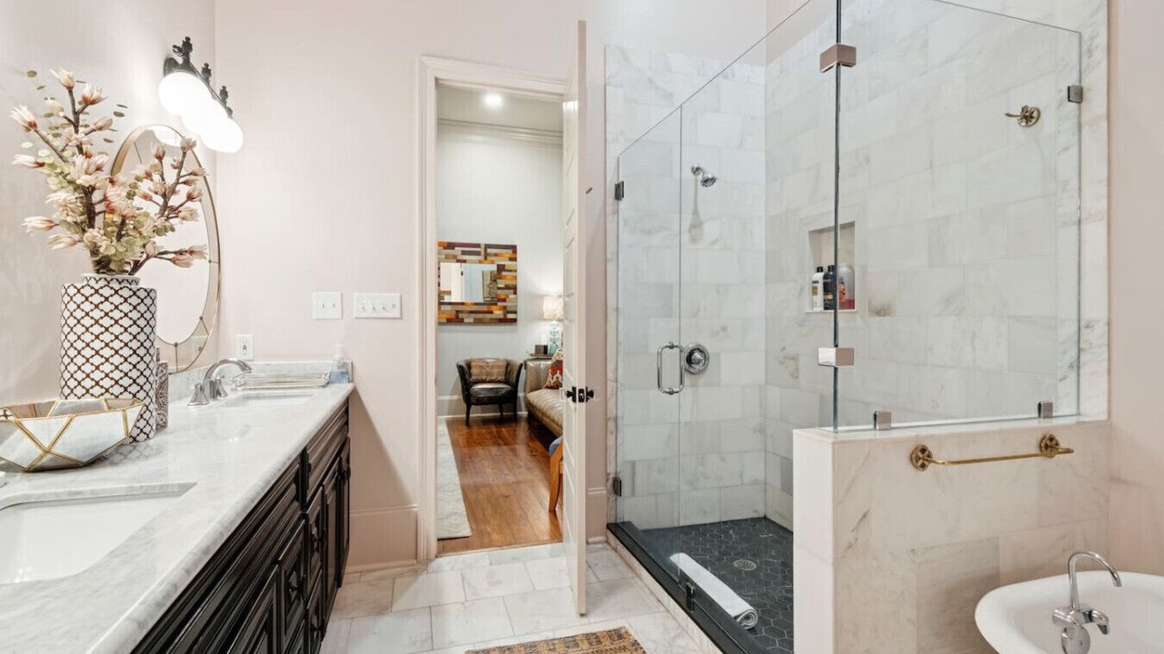 Photo of Bathroom in Faubourg Marigny
