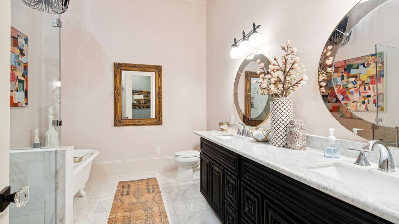 Photo of Bathroom in Faubourg Marigny