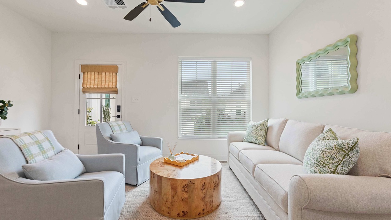 Photo of Livingroom in Youngsville